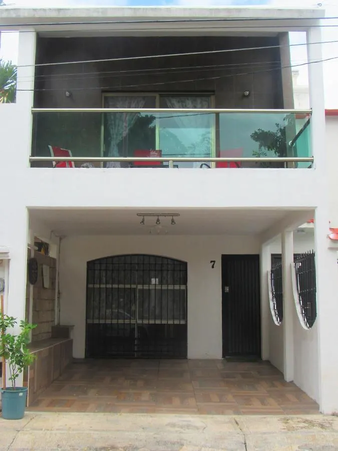 Casa Margarita Apartment Cancun